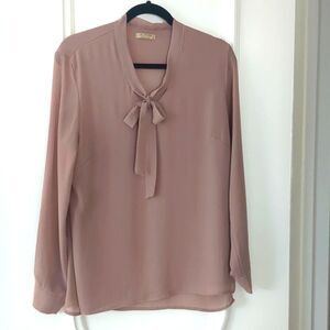 ACEVOG  Textured Chiffon Crepe Blouse MED Bow Long Sleeve Dusty Rose